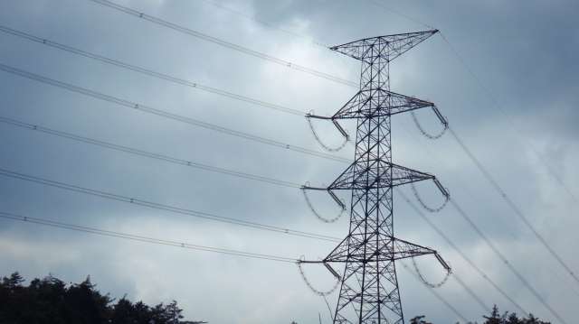 送電線鉄塔